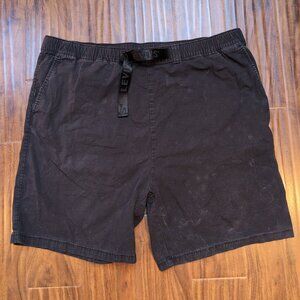 Men's Levi's black shorts with built in belt